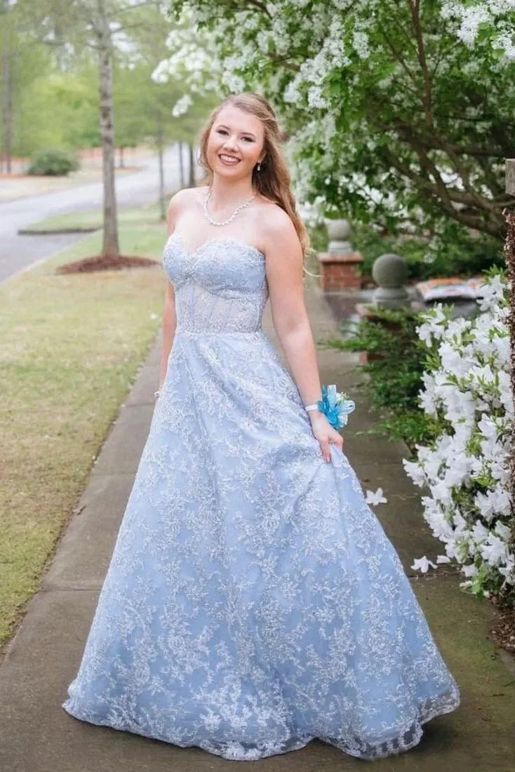 Floor Length Sweetheart A Line Lace Prom Dresses Strapless Long Evening Dresses N2617