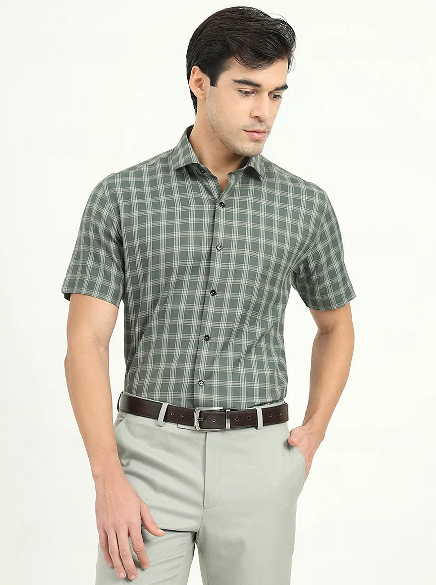 Light Green Solid Regular Fit Formal Shirt | Greenfire