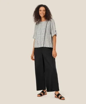 Masai - Women's Parini Linen Trousers in Black